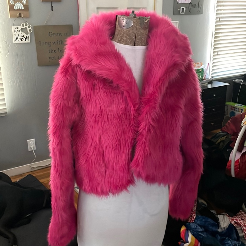 Judith March Hot Pink Teddy Jacket. Size M